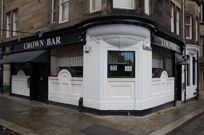 Crown Bar