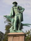 Robert Burns Statue in Fountain Gardens